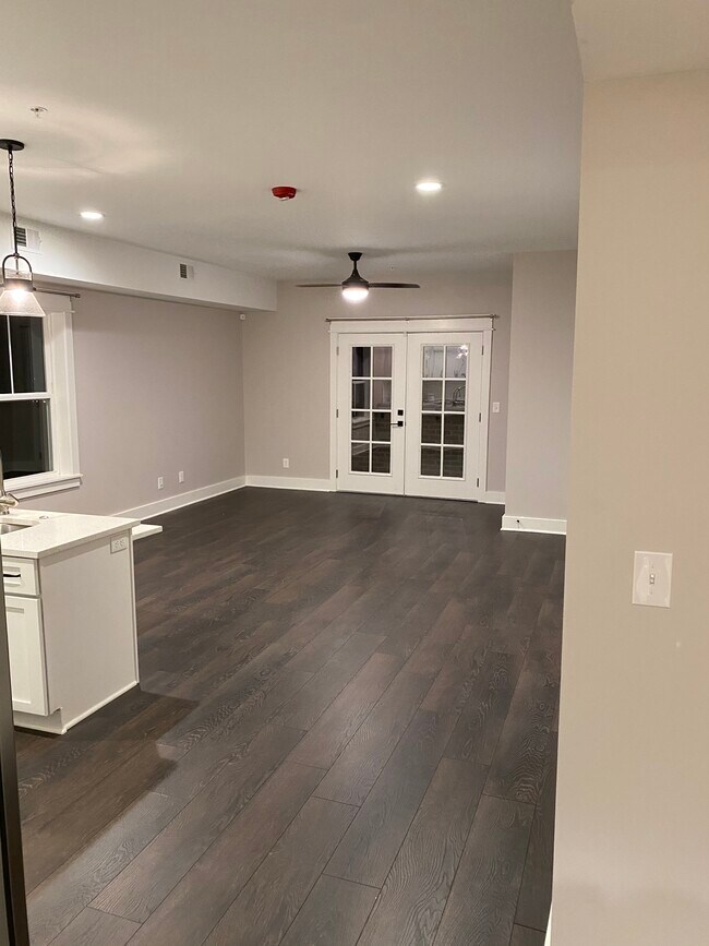 Building Photo - 4317 Holly St