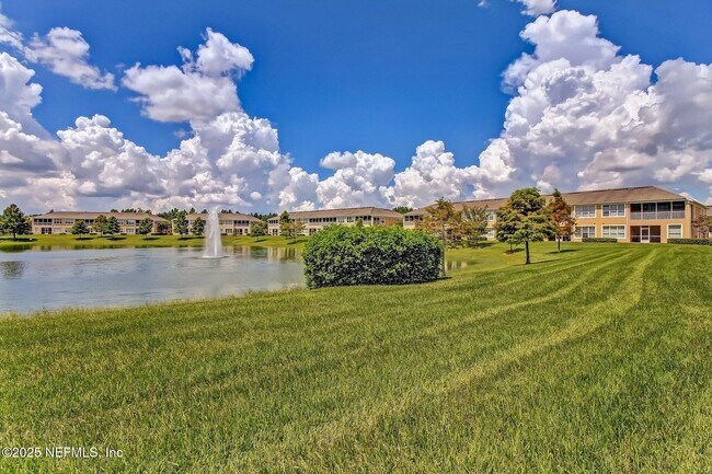 Building Photo - 6609 Spring Flower Ct