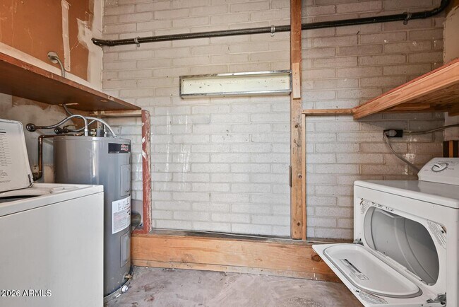 Building Photo - 3959 W Palomino Rd