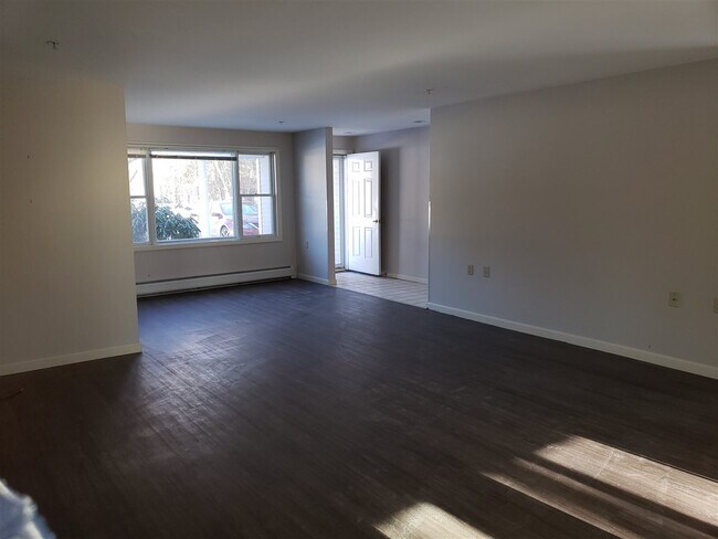 Building Photo - 312A Meetinghouse Way