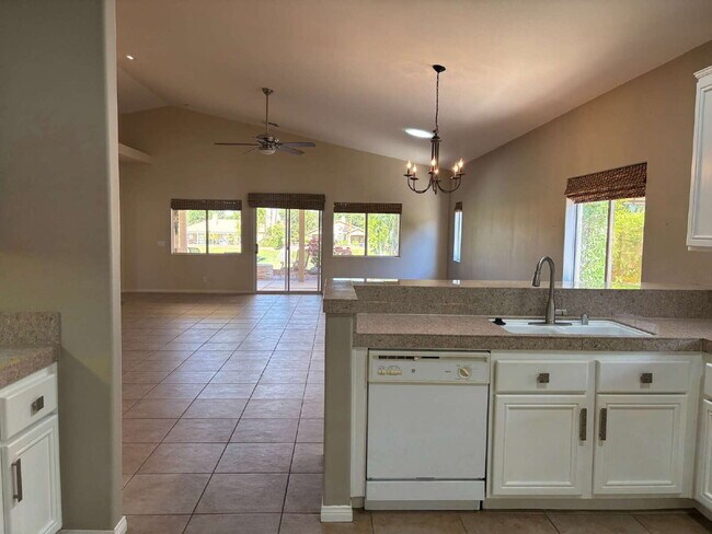 Building Photo - 45218 Coeur Dalene Dr