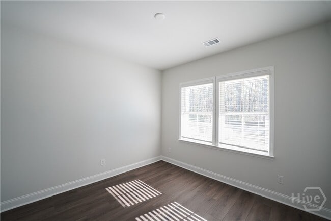 Building Photo - 112 MONTEREY Lp