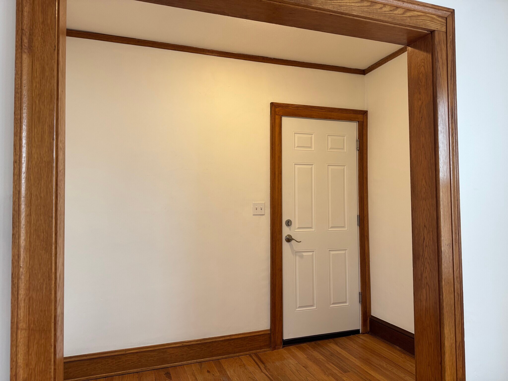 Front foyer - 34 Nesbit Ave