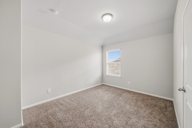 Building Photo - 223 Auburn Shores Ct