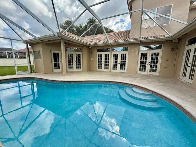 Building Photo - 10921 Haydn Dr