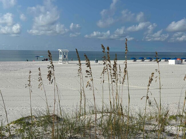 Building Photo - 6394 Schoel Ln