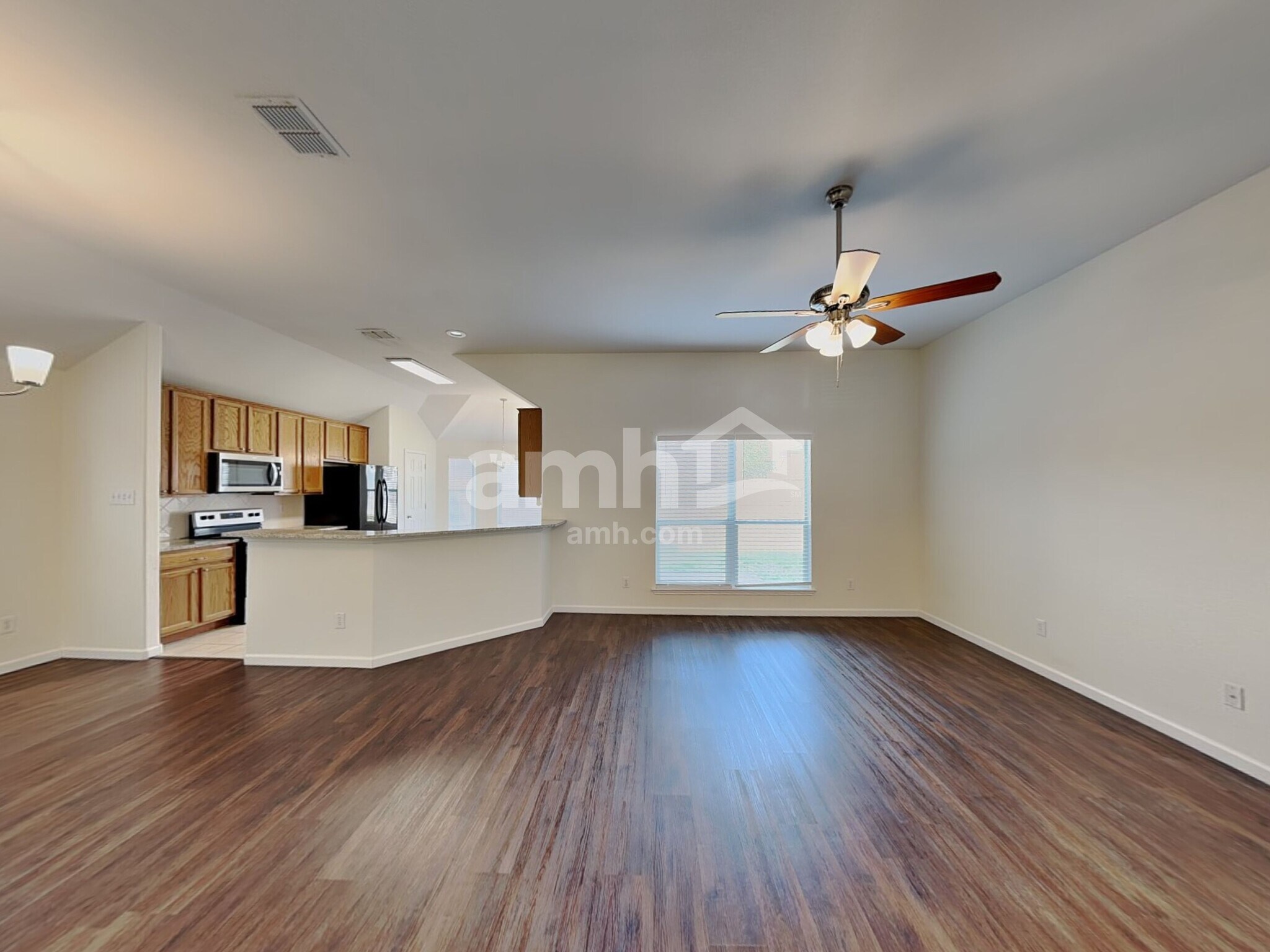 Building Photo - 209 Wenrick Dr