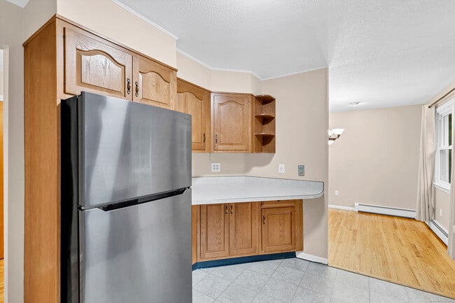 Building Photo - 21 Pheasant Run Dr