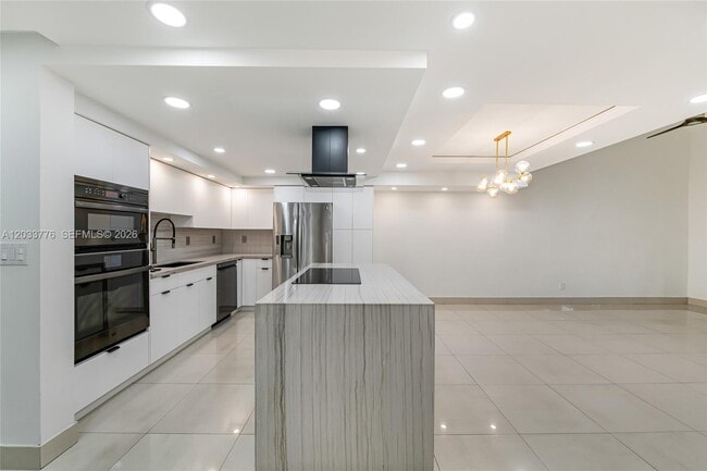 Building Photo - 8411 SW 208th Terrace