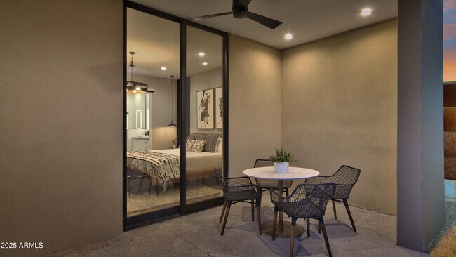 Building Photo - 6525 E Cave Creek Rd