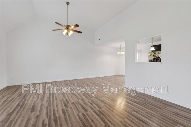 Building Photo - 837 Shelton Cir