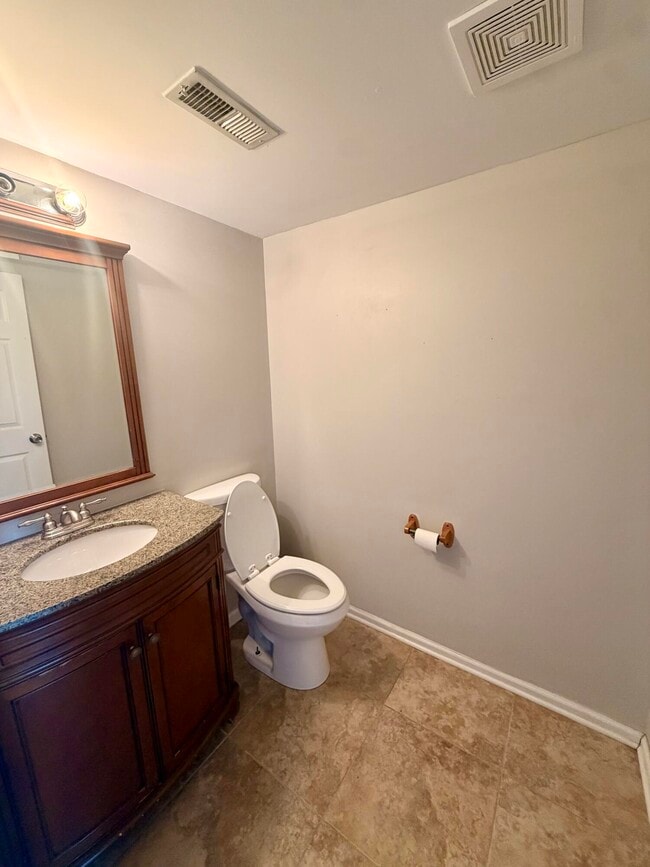 Building Photo - 523 Tecumseh Trail