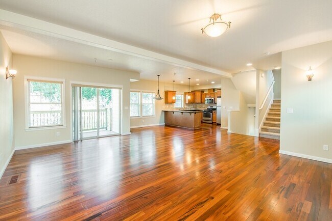 Building Photo - Spring Into Your New Home - Premium Corner Townhome Now Available!