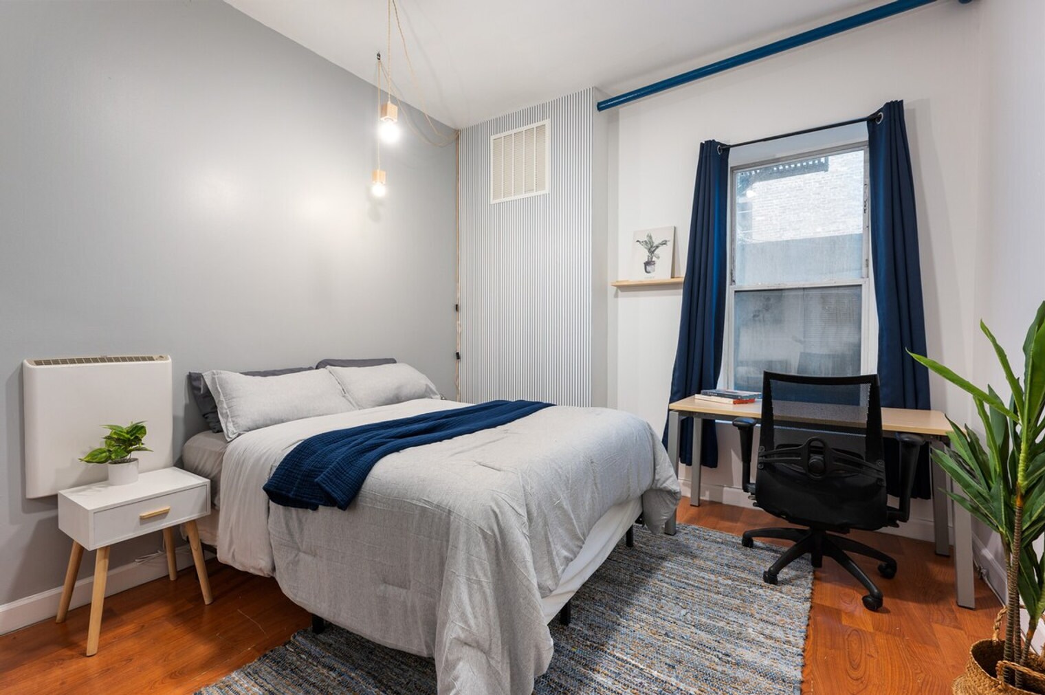 Building Photo - 474 9th Ave