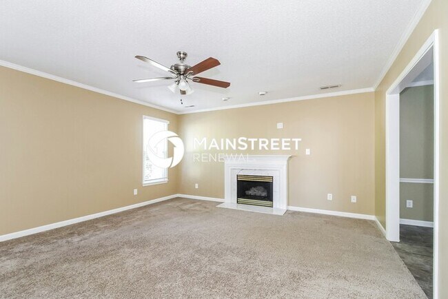 Building Photo - 3 Bedroom Pet-Friendly Home in Clemmons, NC with Main Street Renewal