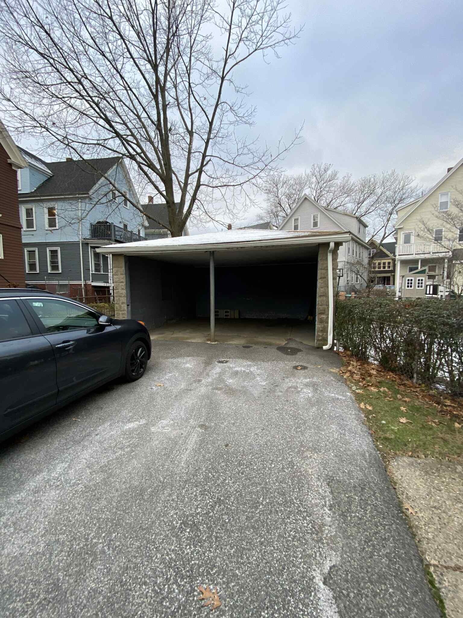 Building Photo - 52 Pearson Rd