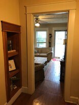 Building Photo - 210 E Vermilya Ave