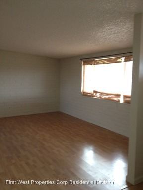 Building Photo - 310 Elgin St