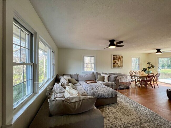 Building Photo - 30 Stevens Hill Rd