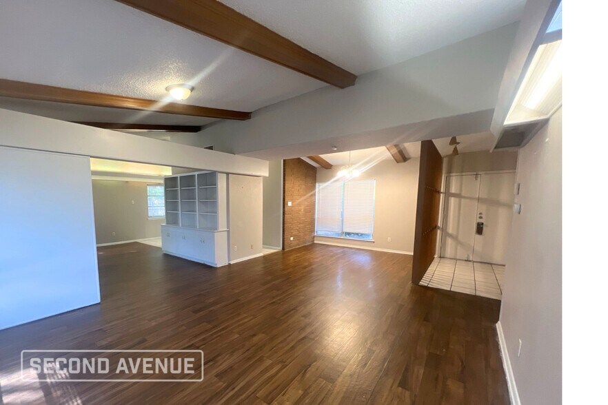 Building Photo - 3347 Navajo Pl