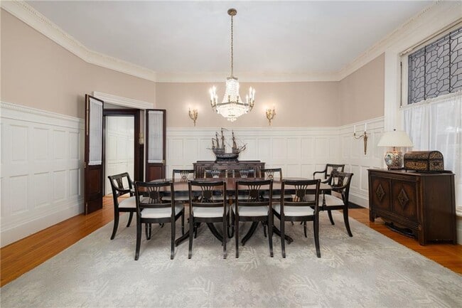 Building Photo - 4 Hunter Ave