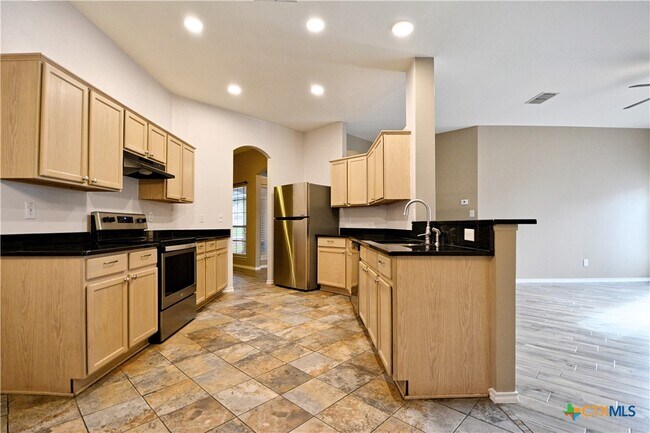 Building Photo - 1180 Berry Creek Dr