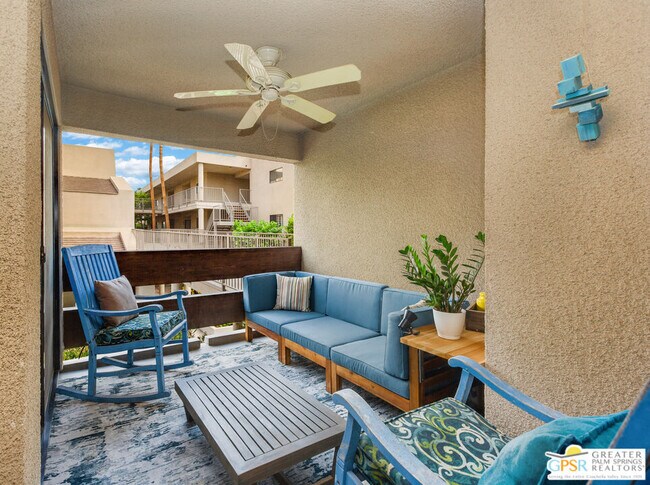 Building Photo - 255 S Avenida Caballeros