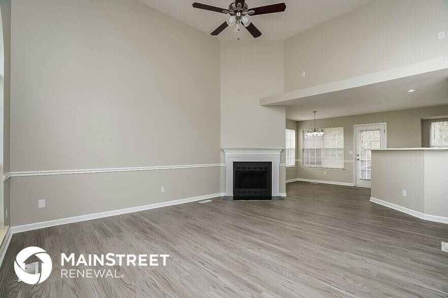 Building Photo - 1705 Pine Crest Ct