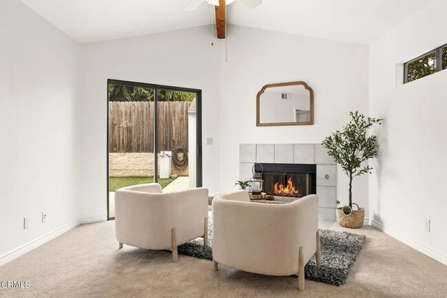 Building Photo - 2226 Sanderling St