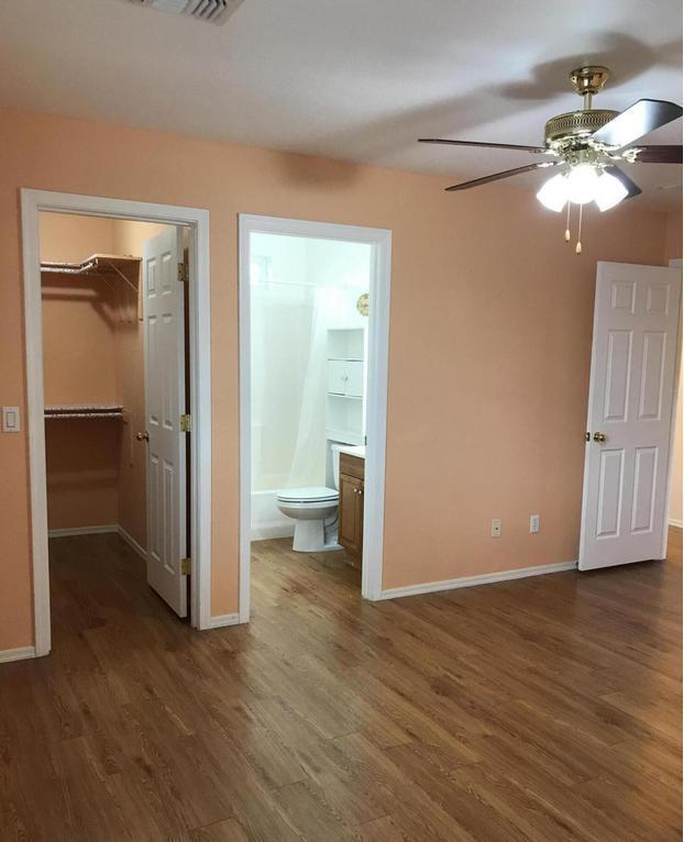 Building Photo - 11855 N 79th Dr