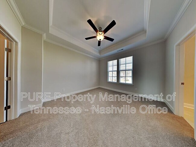 Building Photo - 1750 Park Terrace Ln