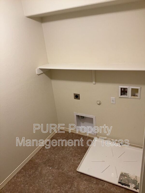 Building Photo - 13309 Prairie Sage Cove