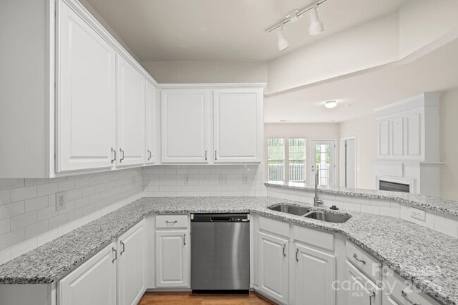Building Photo - 11546 Costigan Ln