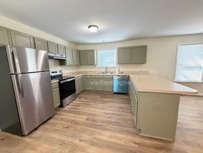 Building Photo - 504 Dunbar St SW