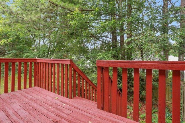 Building Photo - 7018 Panda Rd