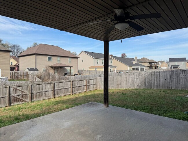 Building Photo - Crosswinds Subdivision! Beautiful 2 Story Rental off Tylertown Rd.