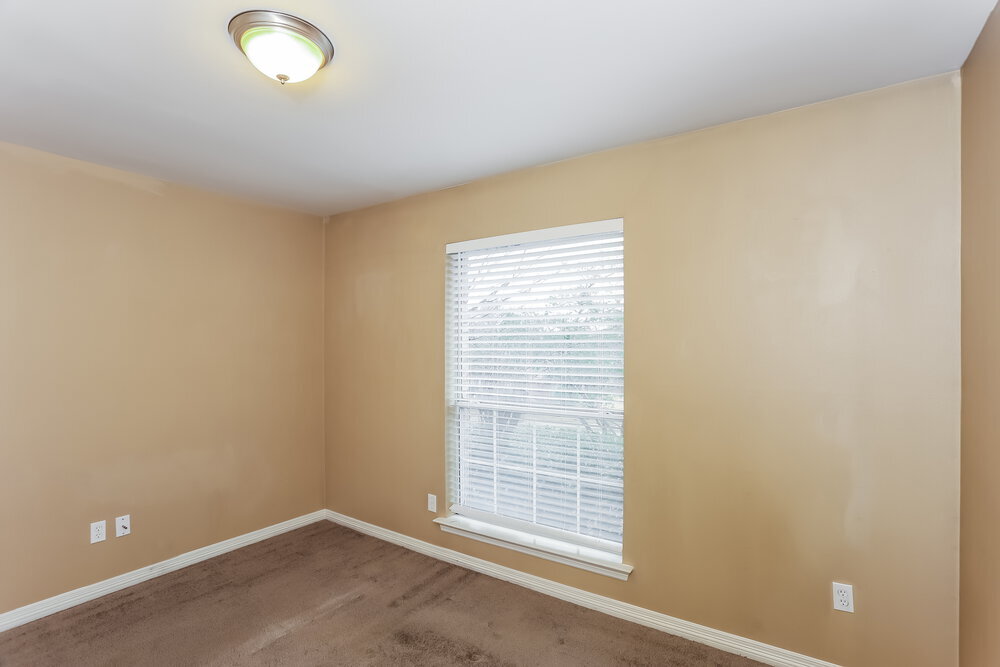 Building Photo - 700 Havencrest Dr