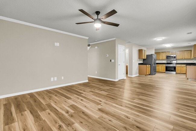 Building Photo - Recently Updated 4 bedroom 2.5 bathroom two story home available in Ladson!