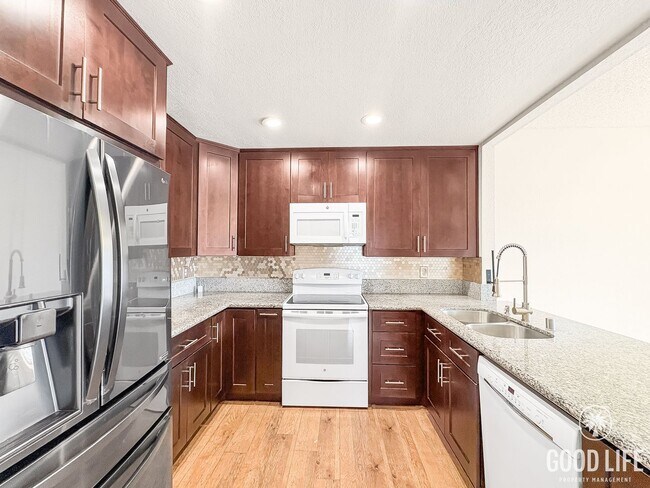 Building Photo - Updated 2BR/2BA Condo in Lupine Hills – Ga...
