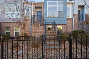 Building Photo - 2037 Statesville Ave