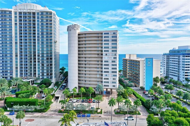 Building Photo - 4100 Galt Ocean Dr