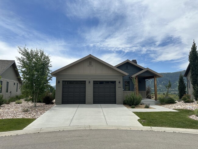 Building Photo - 4859 Bailey Ln