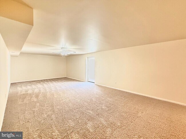 Building Photo - 1305 Idlewild Blvd