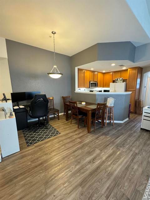 Building Photo - 16941 Meadowlark Ridge Rd