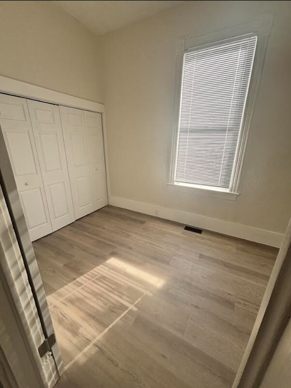 Building Photo - 654 S Colorado St