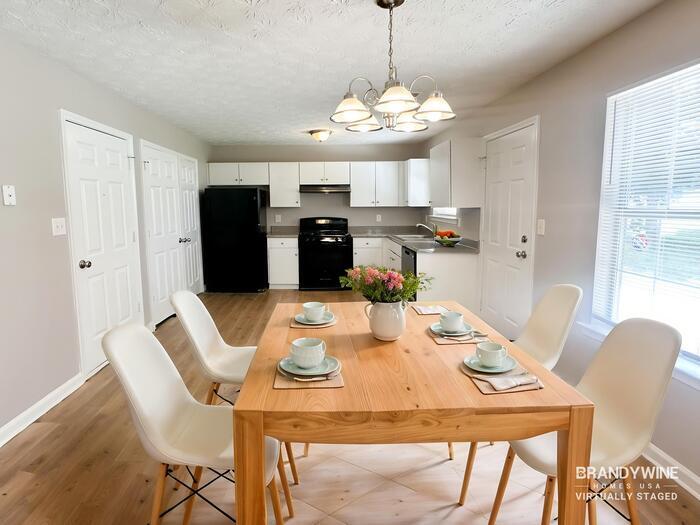 Building Photo - 3264 Sugar Creek Trce