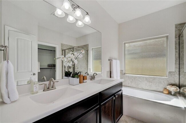 Building Photo - 6029 Mary Lewis Dr