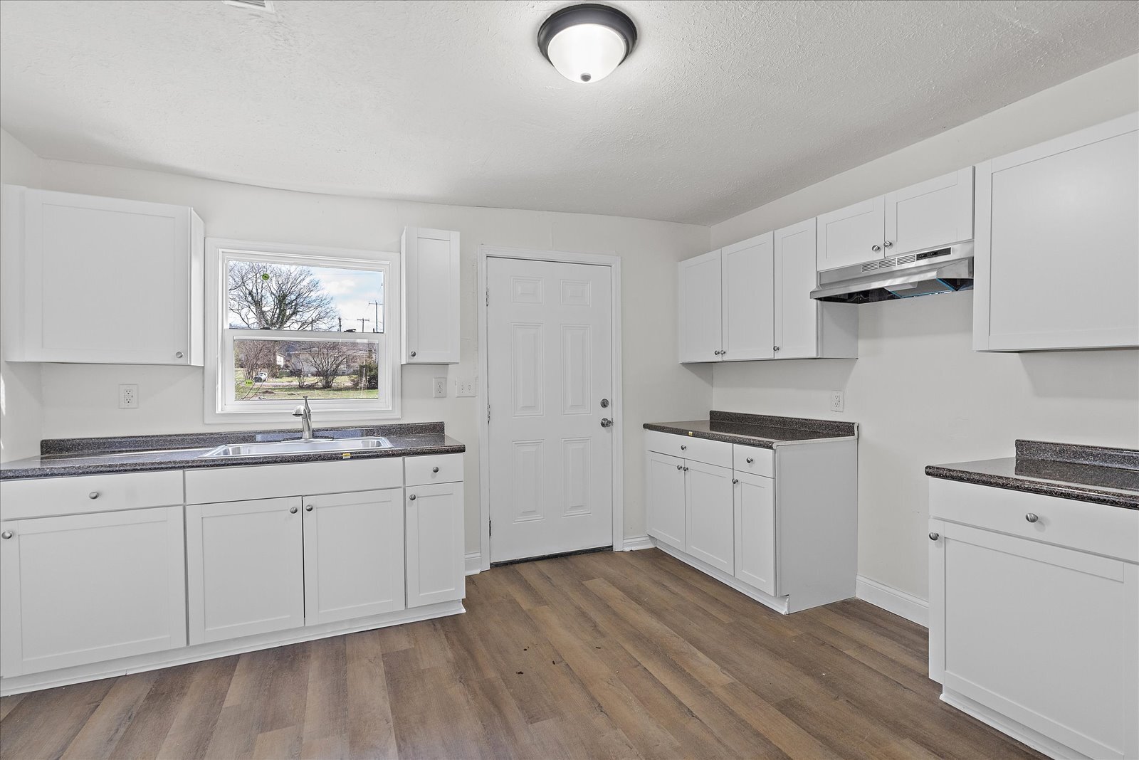 Building Photo - 2800 Curtis St