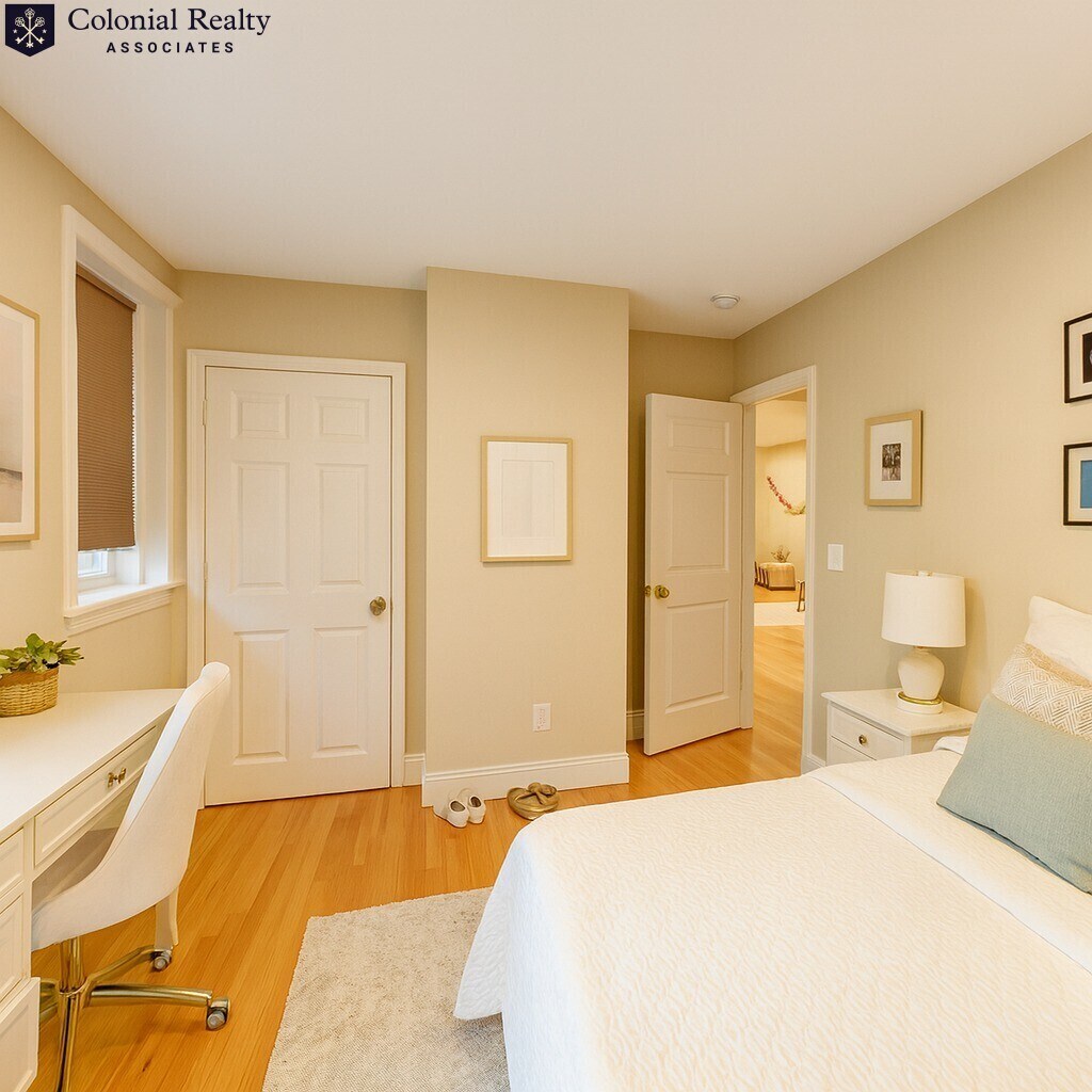 Building Photo - 68 Egmont St