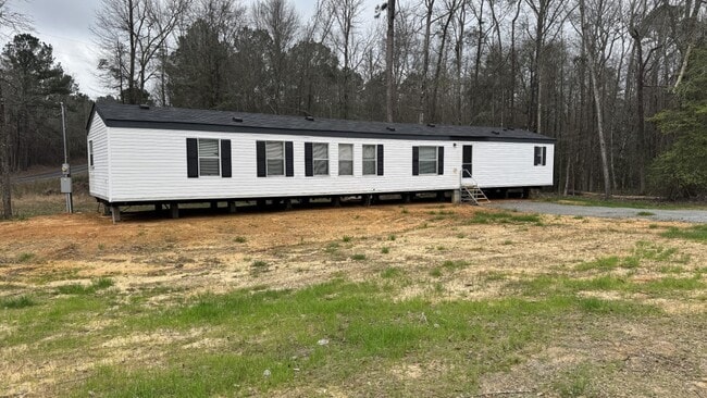 Building Photo - 115 J B Cyrus Rd